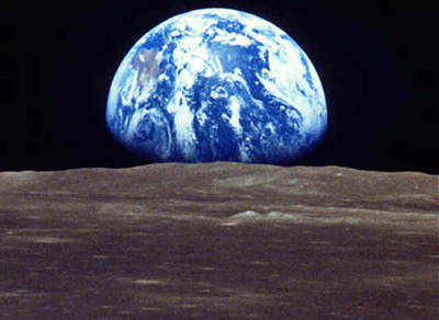 earthrise1A