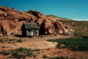 944238_595595730465125_918882035_n