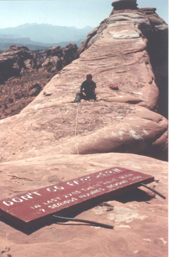 archsign-stop-674x1024