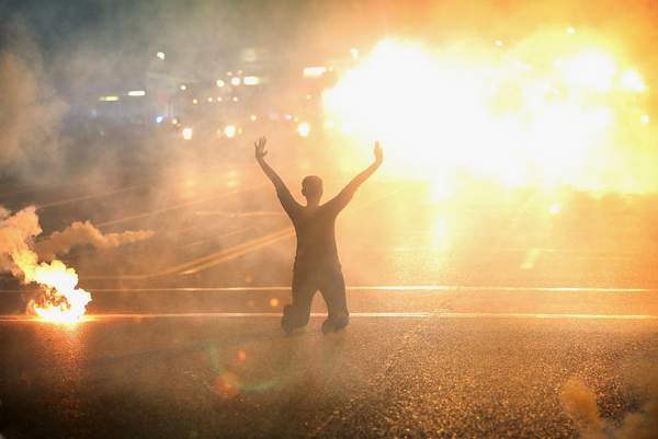 Pictures-Protests-Ferguson-MO