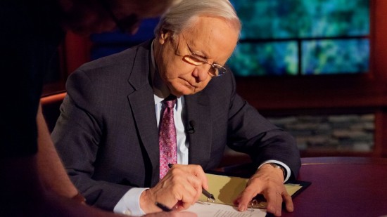 bill-on-set_4605-1280x720