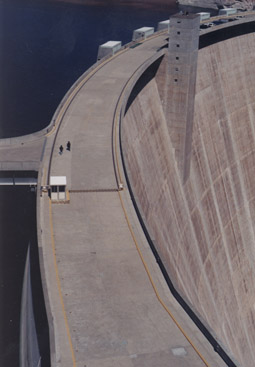 glen-canyon-dam