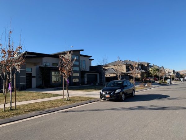 large houses in Little Valley