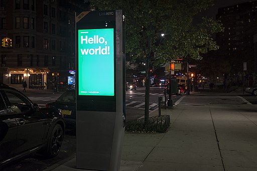 Link NYC kiosk