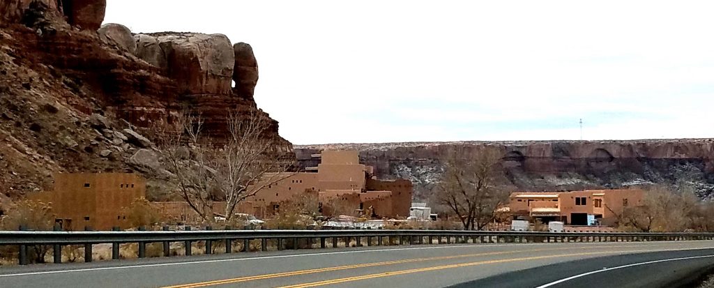 driving toward bluff dwellings from the north