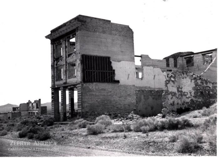 Rhyolite. Photo by Herb Ringer