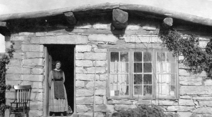 Louisa Wetherill at her home in Kayenta, Arizona